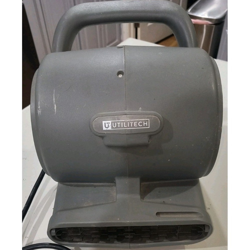 Utilitech 1/4hp High Velocity Air Mover with 3 Variable Speeds 5226136 AM04